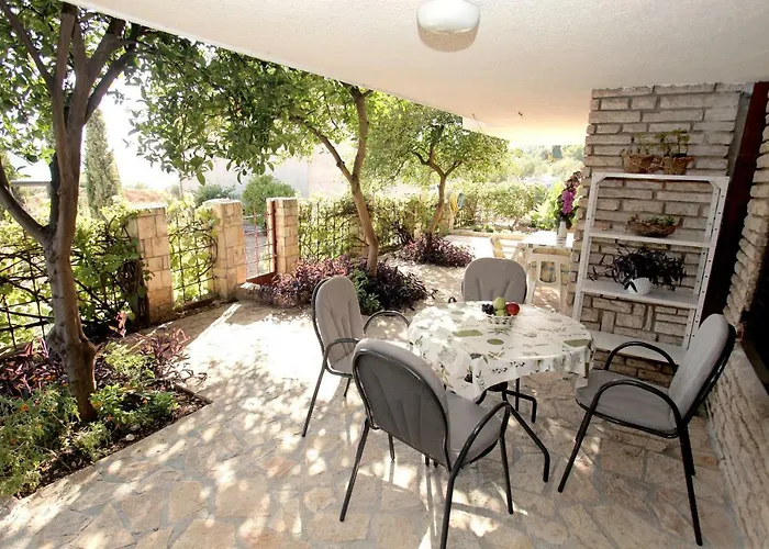 Nataly Hébergement de vacances Trogir