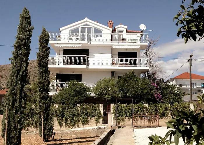 Semesterbostad Nataly Trogir